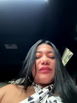 Snapshot of Abril10_ chatting on November 2025 12:42:02 PM Abril10 online show from November 2025 12:42:02 PM