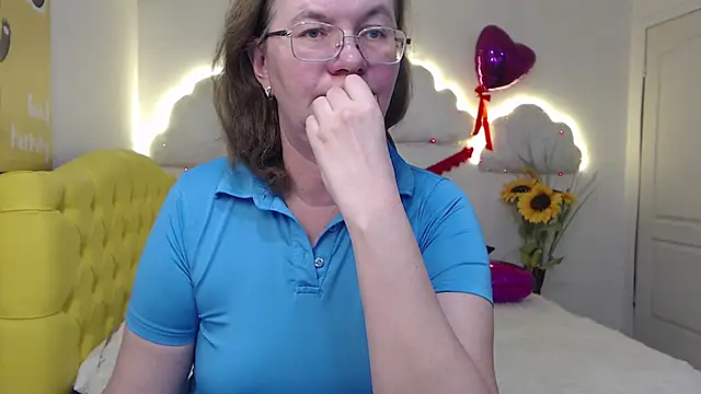 HolyMilfa online show from March 2025 10:46:01 AM