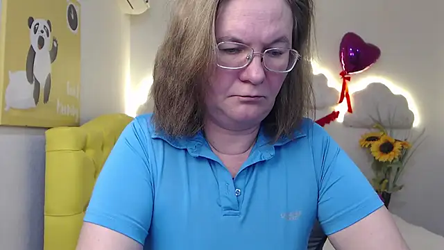 HolyMilfa online show from March 2025 04:55:02 PM