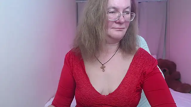 HolyMilfa online show from April 2026 12:41:01 PM