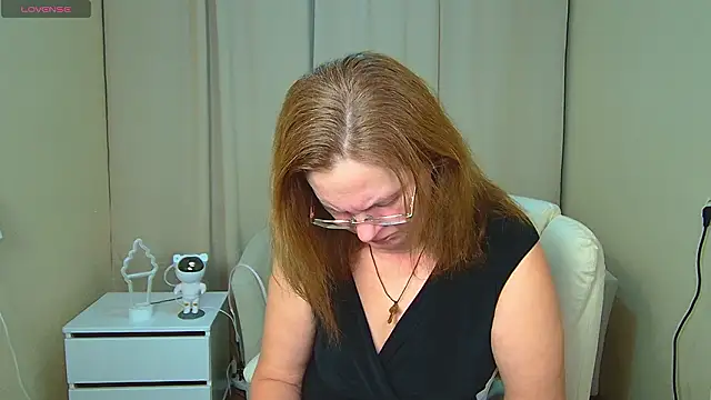 HolyMilfa online show from February 2026 01:32:02 PM