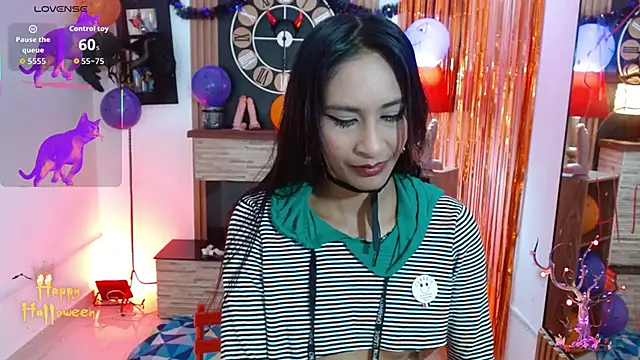 Snapshot of shantal_ray4 chatting on October 2025 11:44:01 AM shantal ray4 online show from October 2025 11:44:01 AM