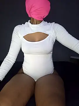lisa larry88 online show from October 2025 02:00:02 AM