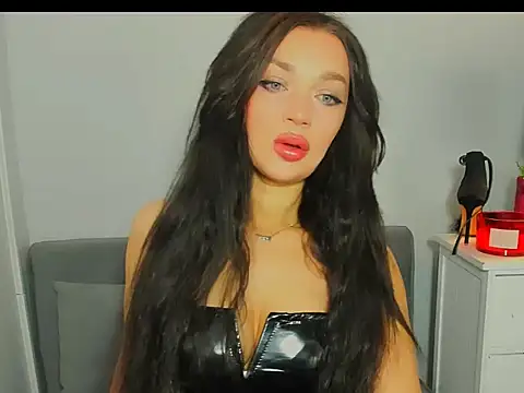 OliviaFantasy online show from March 2026 07:15:01 AM