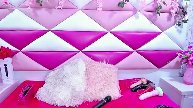 SalmaSantos online show from October 2025 02:30:02 AM