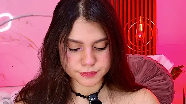 pamelajons  online show from March 2026 12:41:01 PM