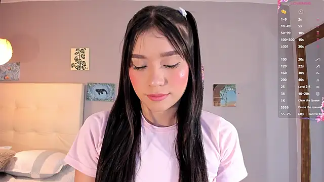 Snapshot of Maia_W10 chatting on May 2026 12:31:01 PM Maia W10 online show from May 2026 12:31:01 PM