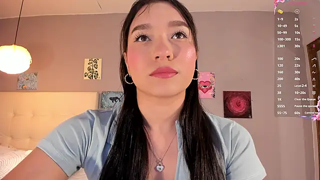 Snapshot of Maia_W10 chatting on May 2026 12:22:02 PM Maia W10 online show from May 2026 12:22:02 PM