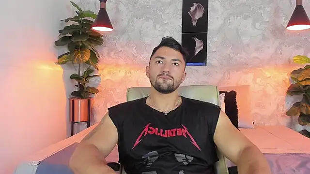 Snapshot of Regan__ chatting on October 2025 02:22:02 AM Regan online show from October 2025 02:22:02 AM