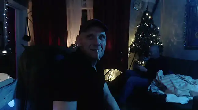 Snapshot of mikeythebestsucker chatting on January 2025 11:50:01 PM mikeythebestsucker online show from January 2025 11:50:01 PM