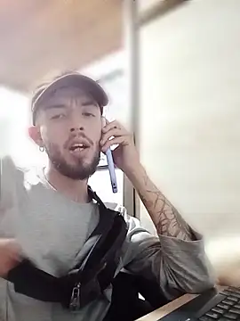 Aaronkiller online show from May 2026 06:16:01 PM