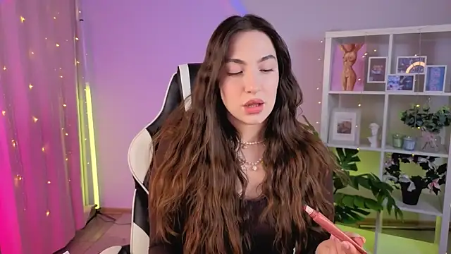 MelissaLovvv online show from May 2026 09:20:02 AM
