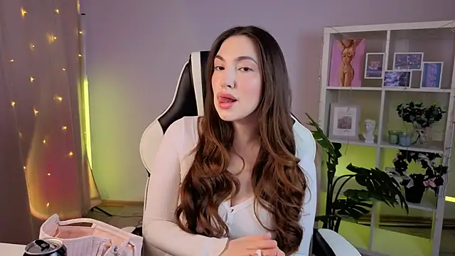 MelissaLovvv online show from February 2026 02:33:01 AM