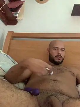 kioluy online show from September 2025 08:31:01 PM