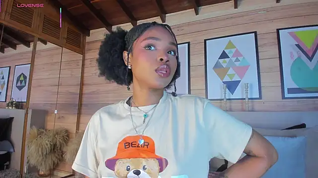 AriaFoster online show from April 2026 03:32:01 AM