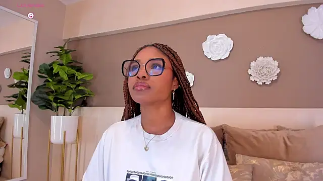 AriaFoster online show from January 2026 03:43:01 AM