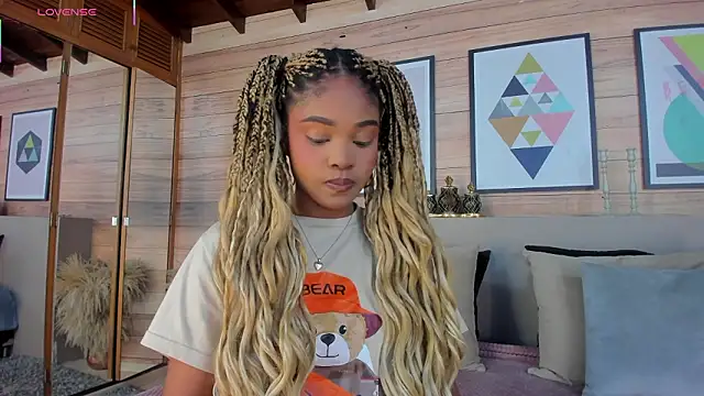 AriaFoster online show from March 2026 04:05:02 AM