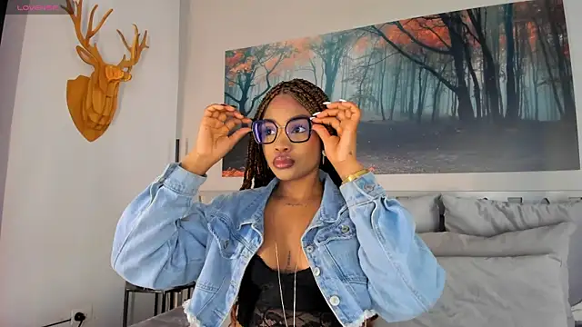 AriaFoster online show from November 2025 04:16:01 AM