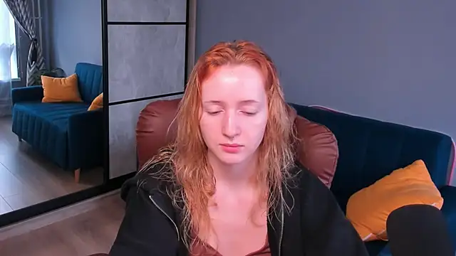 Snapshot of OddlyFamiliar chatting on January 2025 12:59:01 PM OddlyFamiliar online show from January 2025 12:59:01 PM