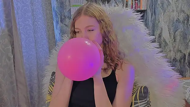 Snapshot of JuxxxsyBunx chatting on October 2025 05:20:01 AM JuxxxsyBunx online show from October 2025 05:20:01 AM