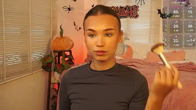 lexicoyy  online show from October 2025 05:37:02 AM