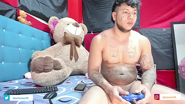 daamonxxx19 online show from March 2025 07:40:01 PM