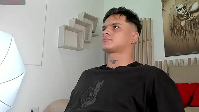 Myk3xx online show from December 2024 01:16:02 PM