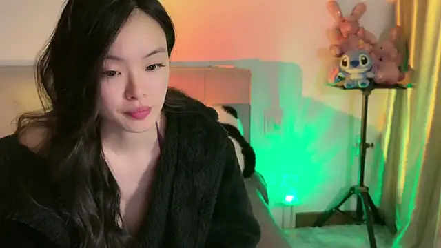 Fairy-HF online show from December 2024 01:57:02 PM