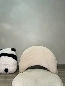 Snapshot of Fairy-HF chatting on February 2026 11:10:01 AM Fairy-HF online show from February 2026 11:10:01 AM