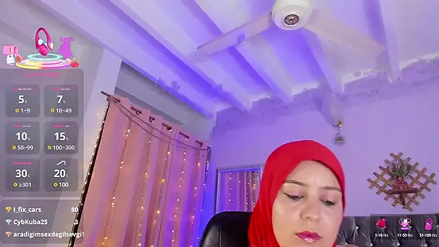 Snapshot of BadraSaadi chatting on March 2025 08:05:02 PM BadraSaadi online show from March 2025 08:05:02 PM