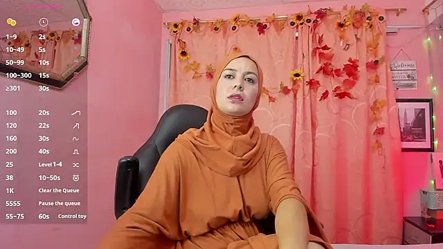 Snapshot of BadraSaadi chatting on March 2025 01:40:01 PM BadraSaadi online show from March 2025 01:40:01 PM