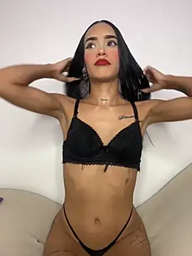 Snapshot of Exotic_girl666 chatting on December 2025 02:21:01 AM Exotic girl666 online show from December 2025 02:21:01 AM