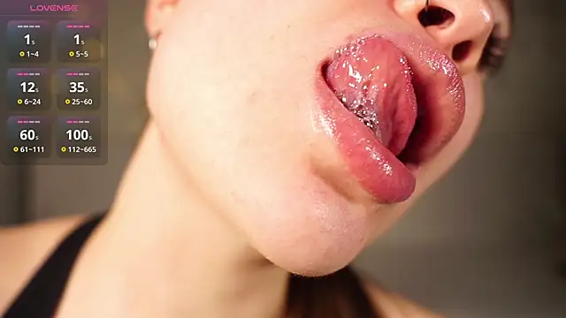 Snapshot of alma_yammy chatting on February 2025 04:25:02 PM alma yammy online show from February 2025 04:25:02 PM