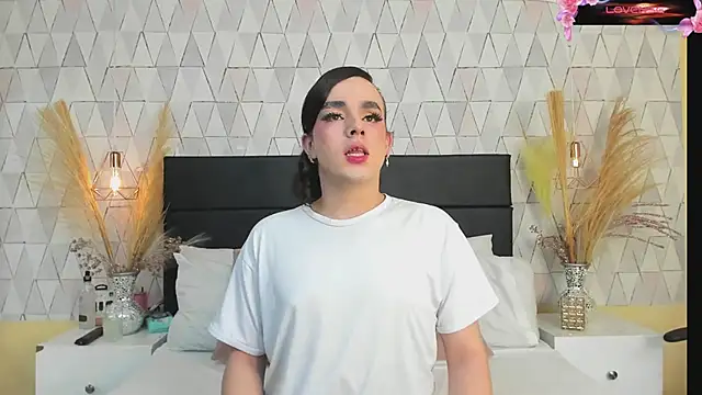 JustinePerry online show from February 2026 04:23:01 AM