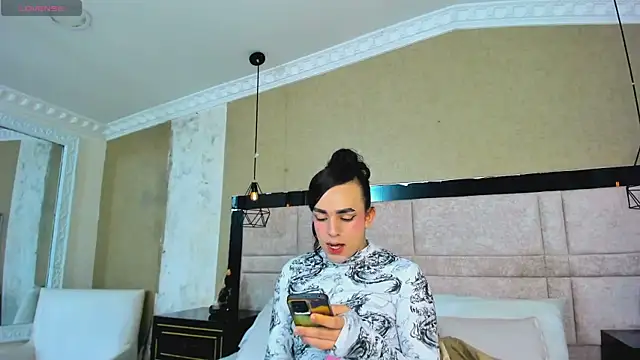 JustinePerry online show from February 2026 04:12:02 AM