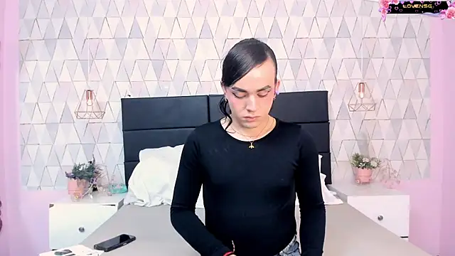 JustinePerry online show from May 2026 03:57:02 AM