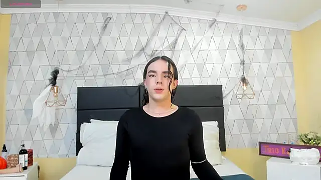 JustinePerry online show from November 2025 03:56:01 AM