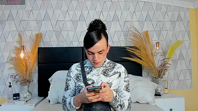 JustinePerry online show from March 2026 04:11:01 AM