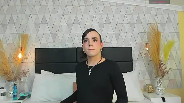 JustinePerry online show from January 2026 03:32:01 AM