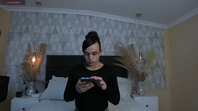 JustinePerry online show from March 2026 04:14:02 AM