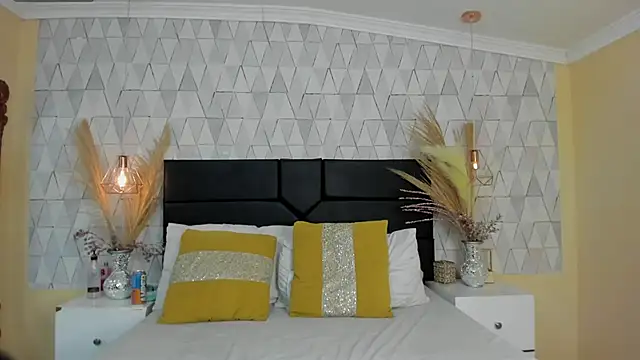 JustinePerry online show from March 2026 04:29:01 AM