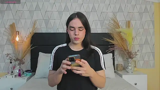 JustinePerry online show from March 2026 04:17:02 AM