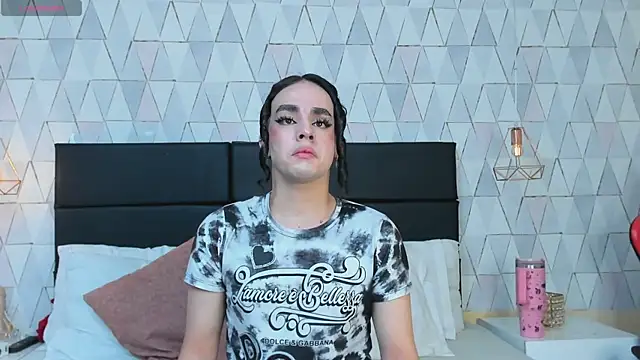 JustinePerry online show from November 2025 03:06:02 AM