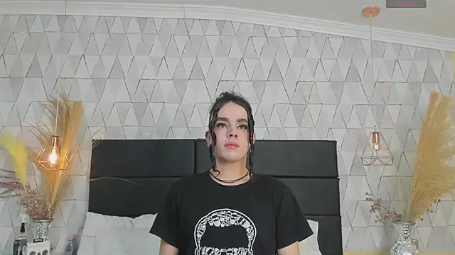 JustinePerry online show from January 2026 03:54:02 AM