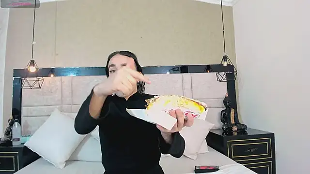 JustinePerry online show from February 2026 04:24:02 AM