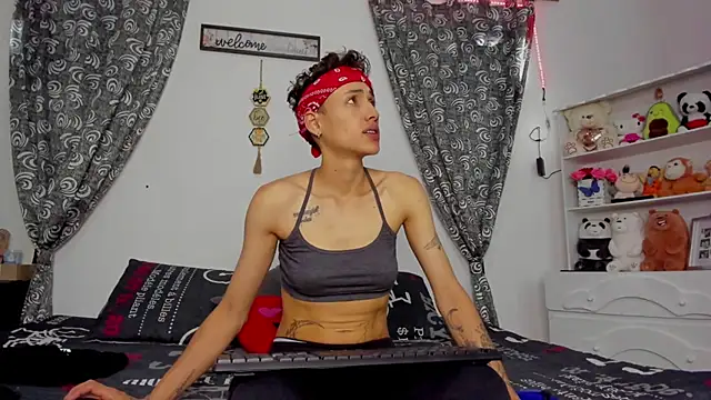 megan 100 online show from September 2025 07:06:02 PM