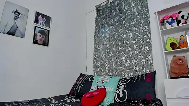 megan 100 online show from October 2025 06:41:02 PM