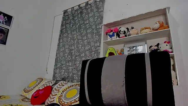 megan 100 online show from November 2025 06:56:02 PM