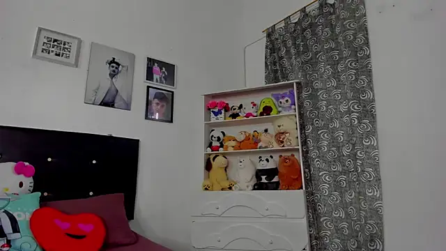 megan 100 online show from December 2025 06:35:02 PM