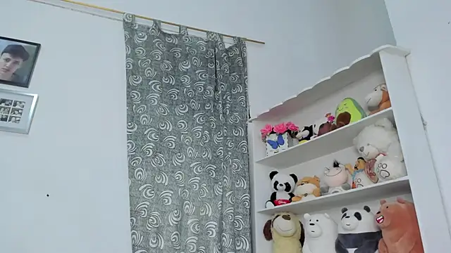 megan 100 online show from February 2026 05:43:01 PM